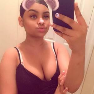 Meet your Posher, Marie